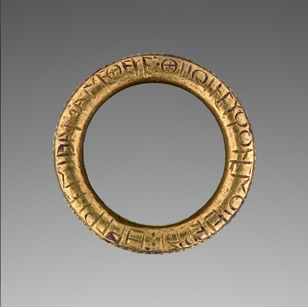 Ring dedicated to goddess white-armed Hera